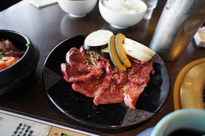 おにく!おにく! おにく!おにく!