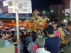 新宿大ガード交差点 新宿大ガード交差点