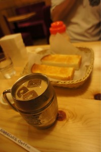酒の出てきそうな。 酒の出てきそうな。