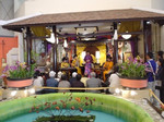 ベトナム館の民族音楽ライブ ベトナム館の民族音楽ライブ