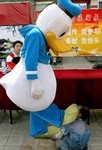 本物は「子どもには」こんなことしませ 本物は「子どもには」こんなことしませ