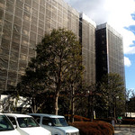 ハイテラス金沢文庫2期に分けて足場組 ハイテラス金沢文庫2期に分けて足場組