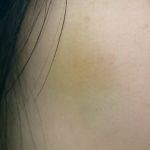 青というより黄緑