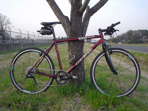 怪車 INIT