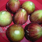 シリコン鍋と無花果・・・相性良し シリコン鍋と無花果・・・相性良し