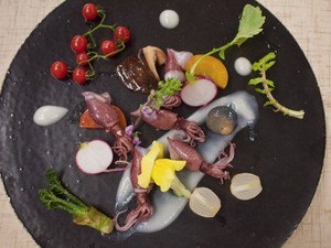 新物ホタルイカとボイル野菜のグレック